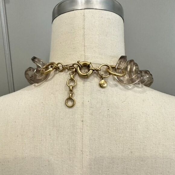 J.CREW Ombre Lucite Chunky Link Necklace. - Picture 3 of 15